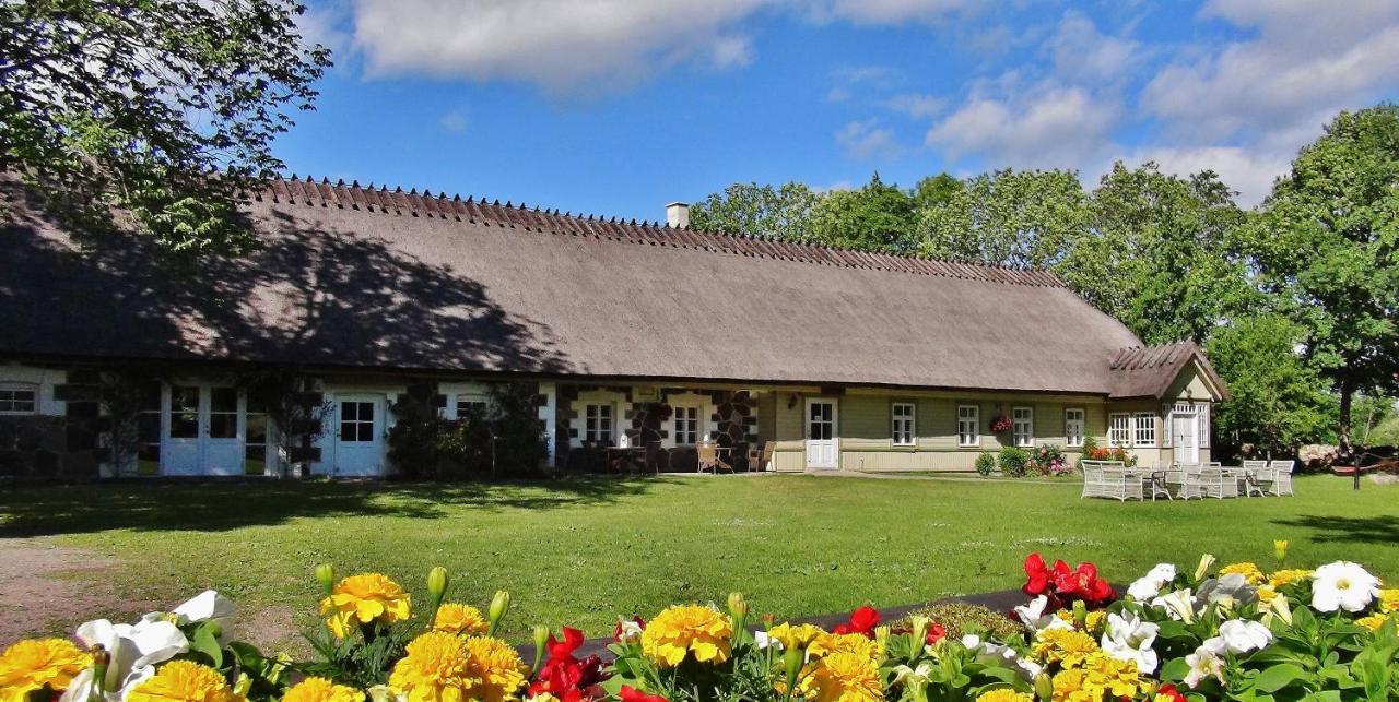 Vanatoa Taluhotell Koguva Dış mekan fotoğraf